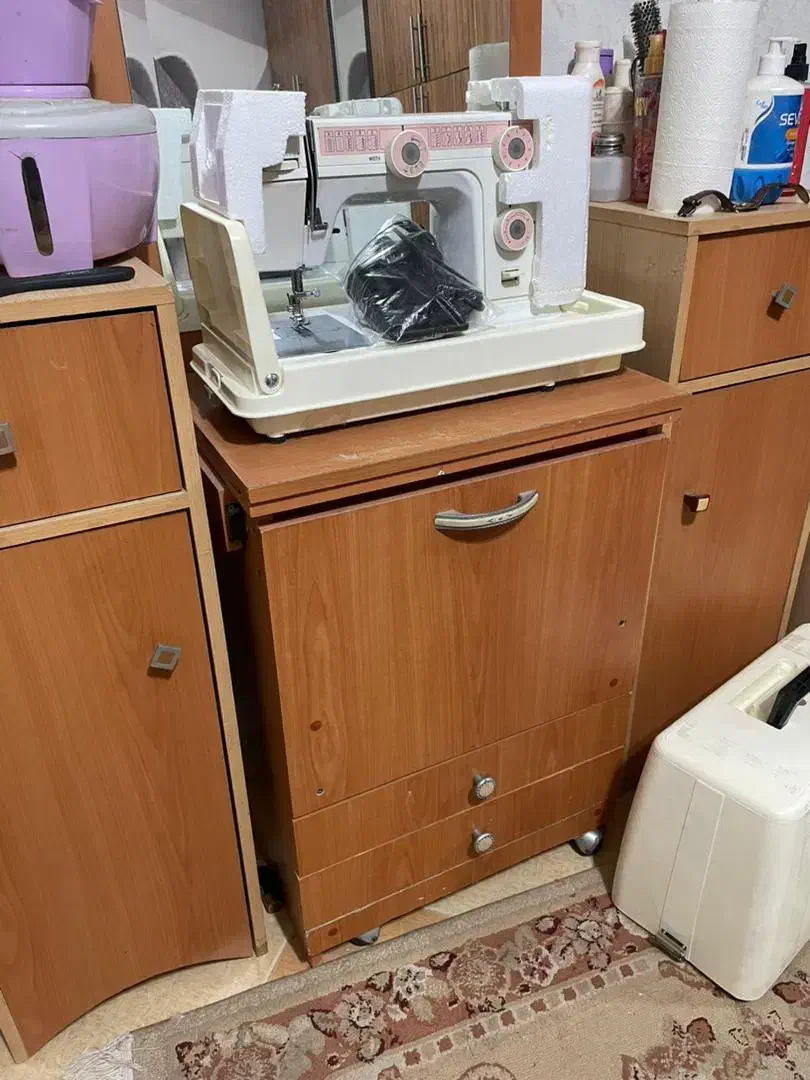 چرخ خیاطی همراه با میز|چرخ خیاطی و ریسندگی|شاهینشهر, فردوسی|دیوار