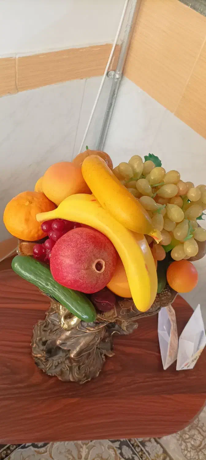 میوه مصنوعی با پایه|مجسمه، تندیس، ماکت|سبزوار, قلعه‌نو دهزار|دیوار