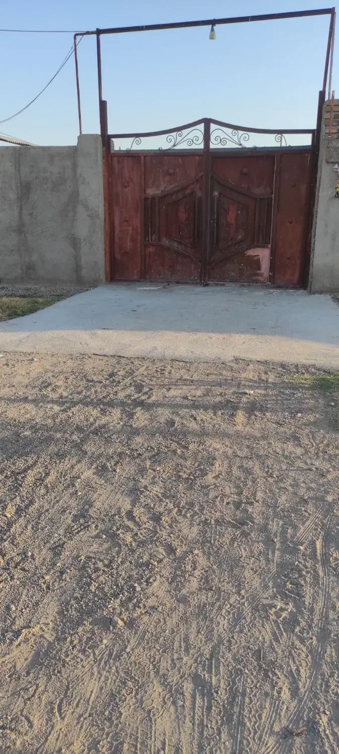 واحد مسکونی که در حال حاظر گاوداری است|فروش خانه و ویلا|بوئین زهرا, |دیوار