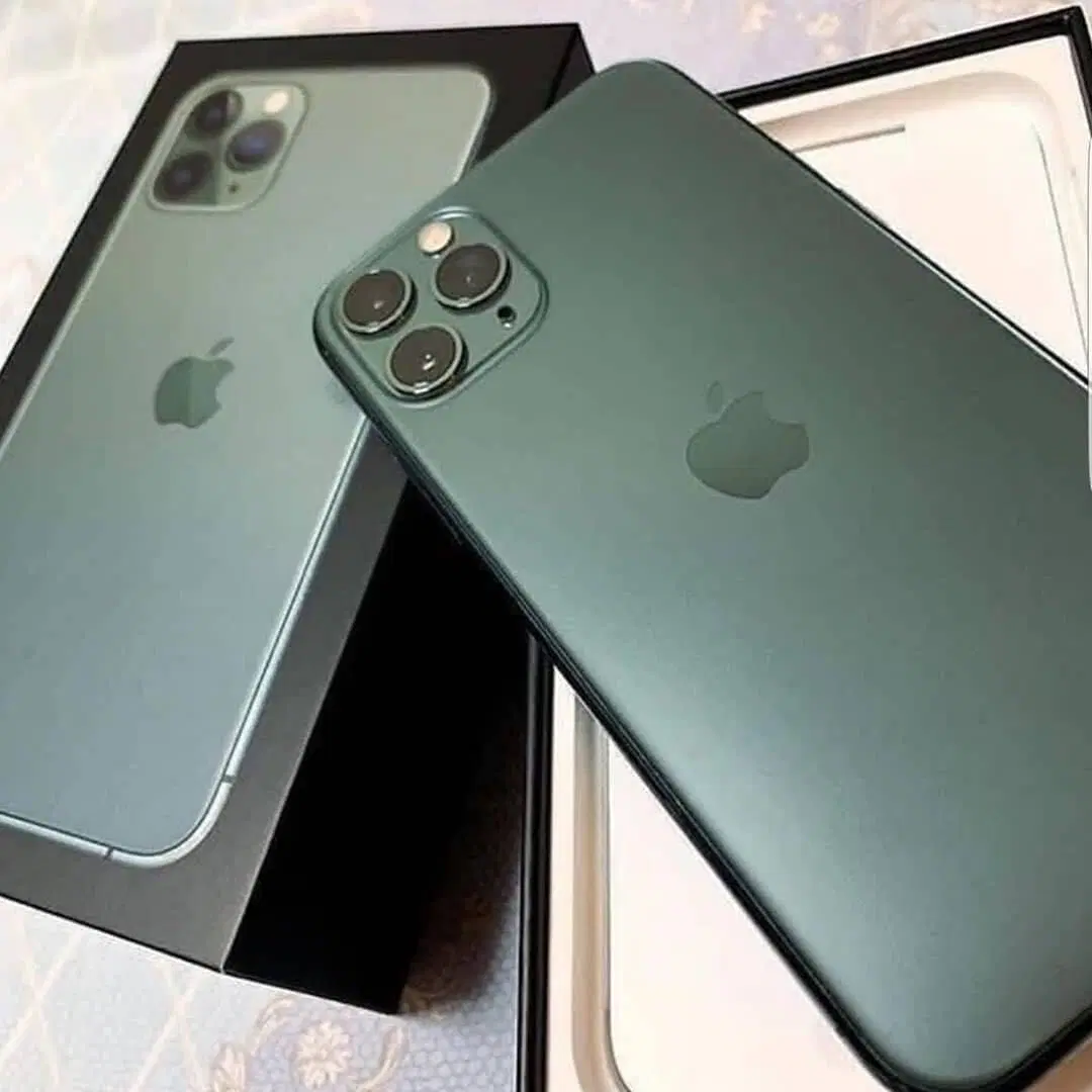 iPhone 11promax256bat69zaa|موبایل|مشهد, شهرک رازی (شهرک غرب)|دیوار