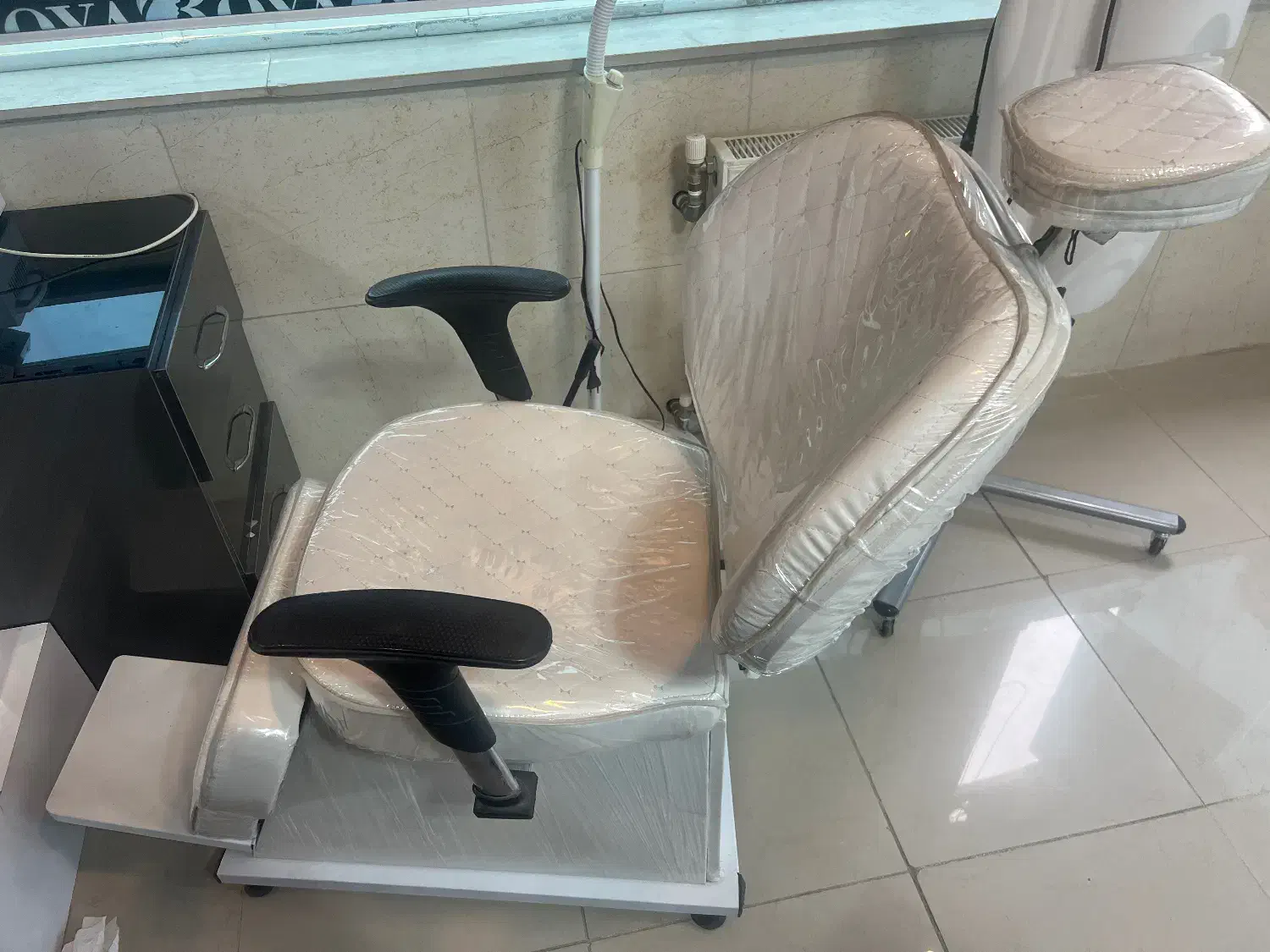 کلیه وسایل سالن به فروش میرسن|آرایشگاه و سالنهای زیبایی|شاهینشهر, فردوسی|دیوار