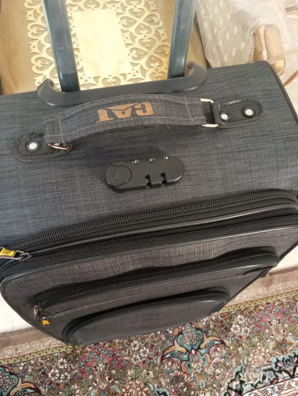 چمدان متوسط|کیف، کفش، کمربند|مشهد, رضاشهر|دیوار