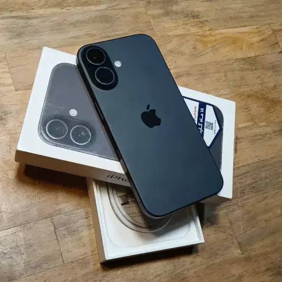 آیفون 16 نرمال 128 گیگ|موبایل|تهران, شمشیری|دیوار