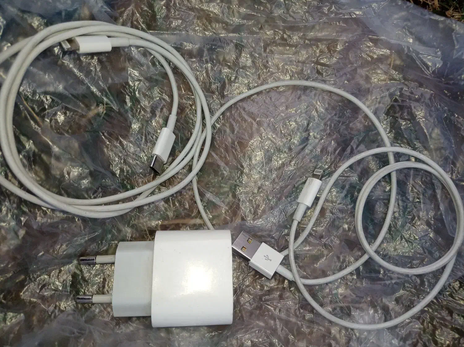 شارژر اپل اصلی سر کارتونی در هد نو|لوازم جانبی موبایل و تبلت|قم, قم نو|دیوار