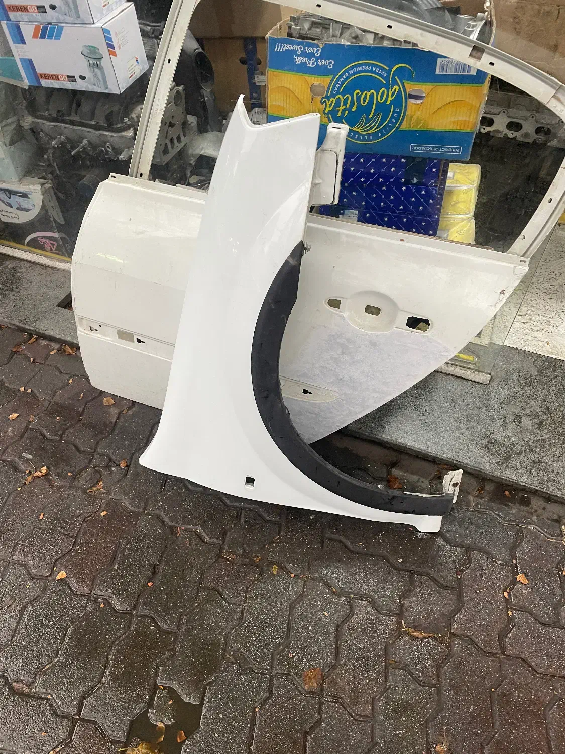 گلگیر جلو راست النود فابریک|قطعات یدکی و لوازم جانبی|تبریز, |دیوار