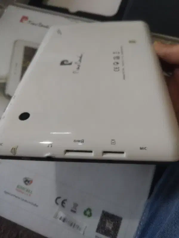 تلبت نو|تبلت|مشهد, شایه|دیوار