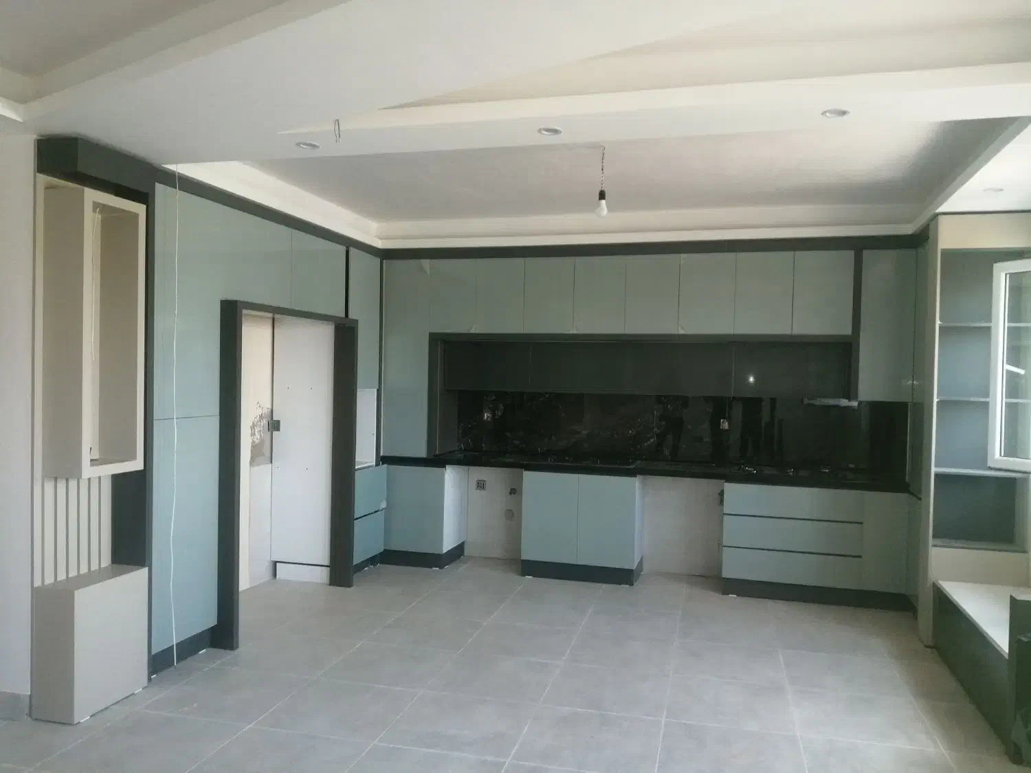 نصب کابینت و کمد دیواری و خرده کاری|خدمات پیشه و مهارت|رشت, توشیبا|دیوار