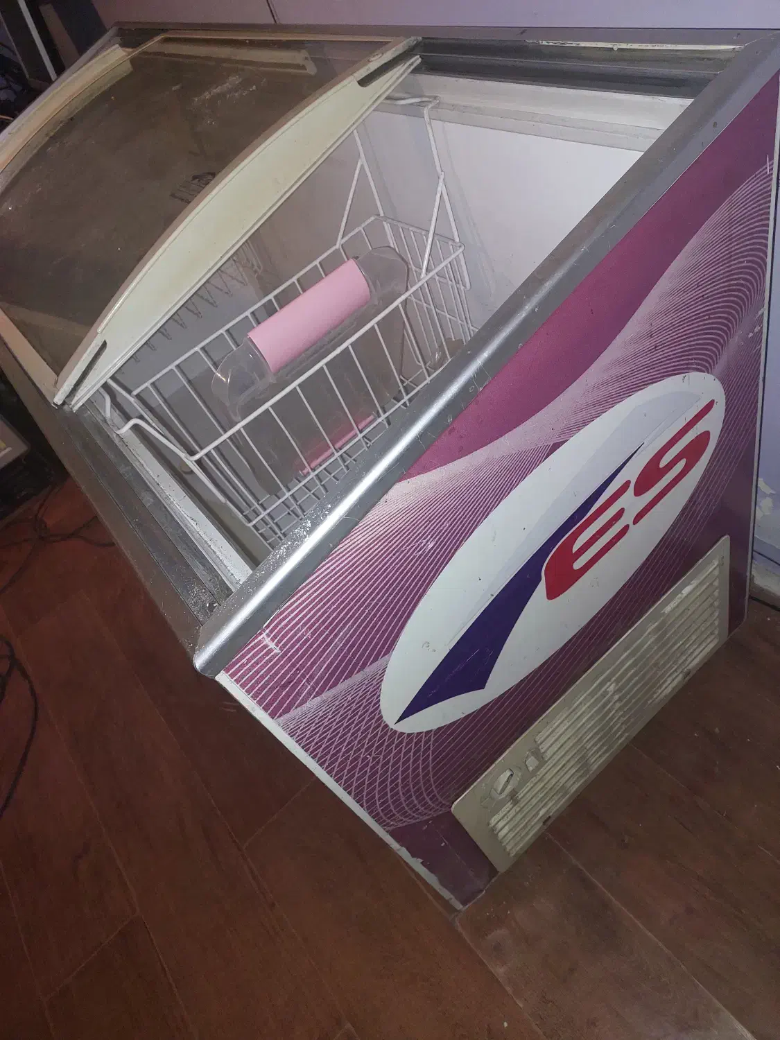 یخچال بستنی|یخچال و فریزر|رشت, کاکتوس|دیوار