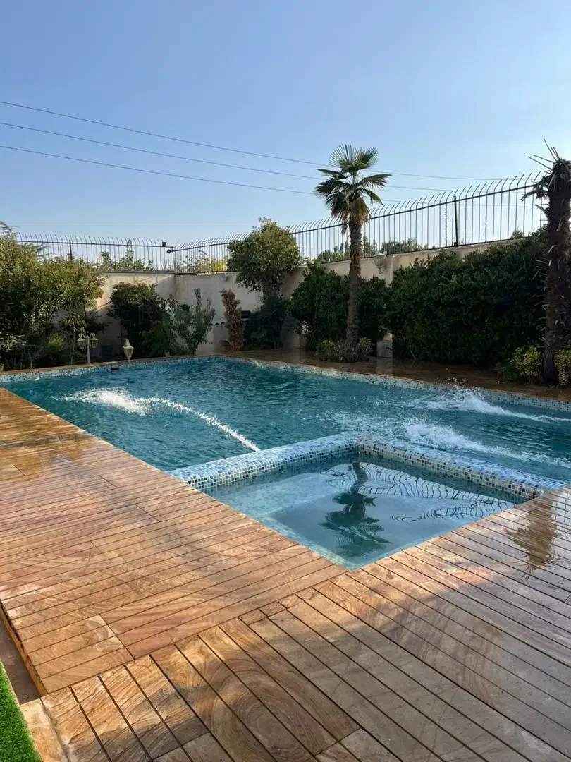 مرکز شهر ۸۲ متری پارک طالقانی|اجارهٔ آپارتمان|ساوه, |دیوار