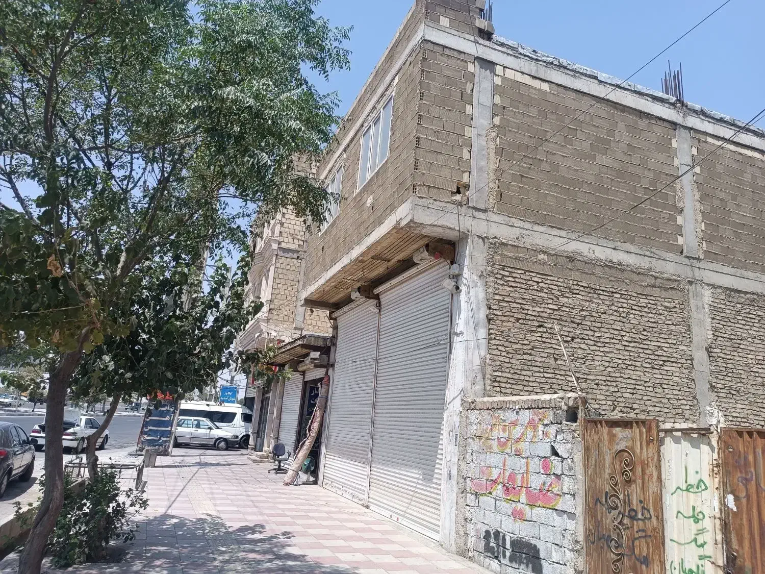 رباط کریم الارد تجاری ۲۰۰ متر بحر اصلی|اجارهٔ مغازه و غرفه|رباطکریم, الارد|دیوار