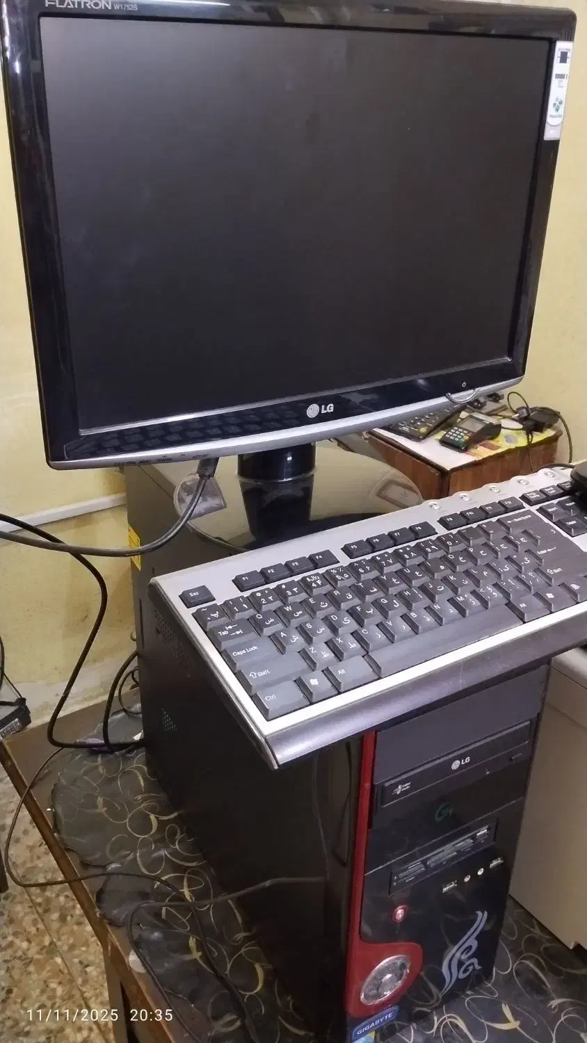 کیس گرافیکدار با هارد 1000گیگ|رایانه رومیزی|رشت, دروازه لاکان|دیوار