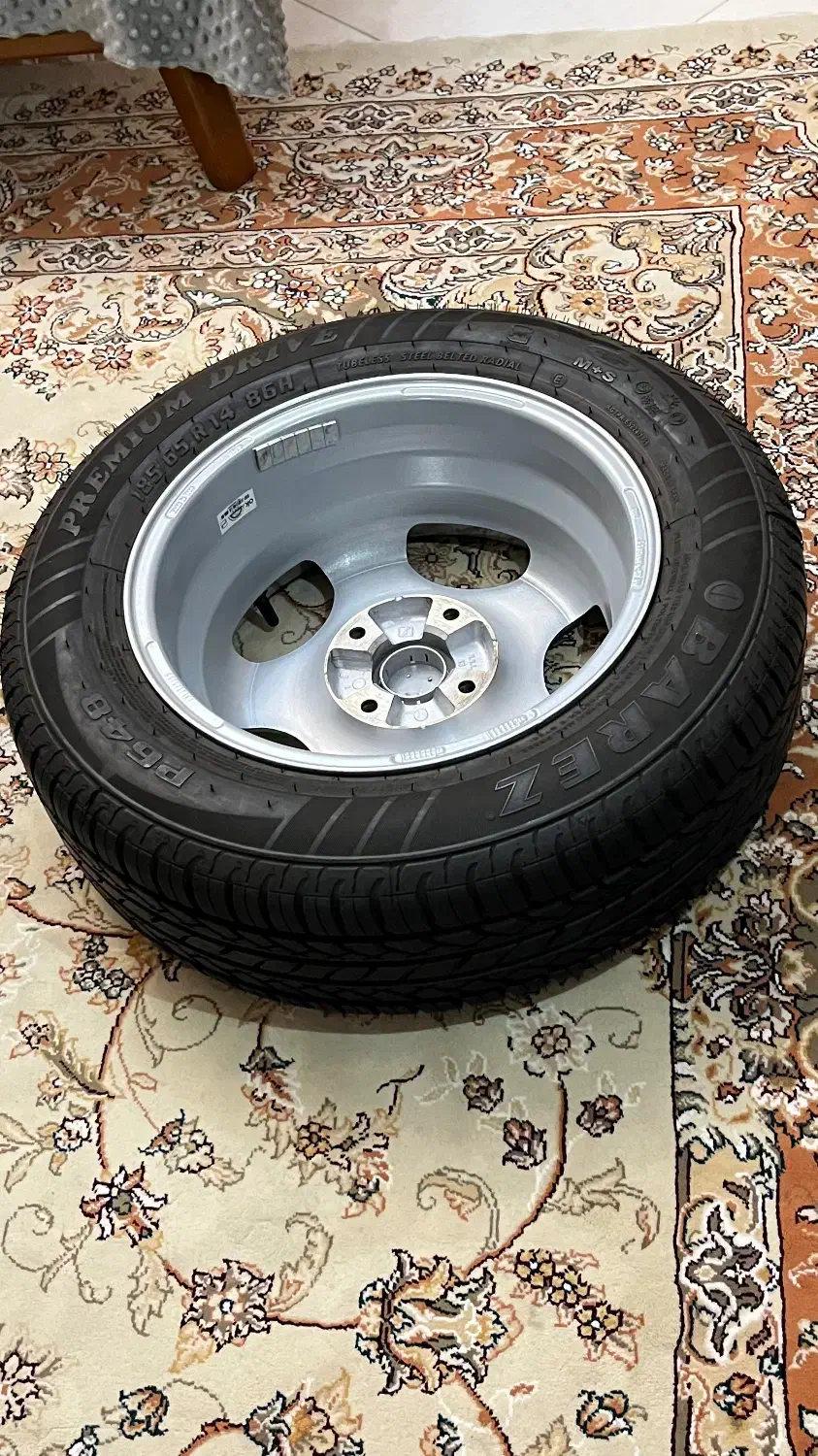 رینگ و لاستیک فابریک 207 تورنادو|قطعات یدکی و لوازم جانبی|تهران, شهرآرا|دیوار