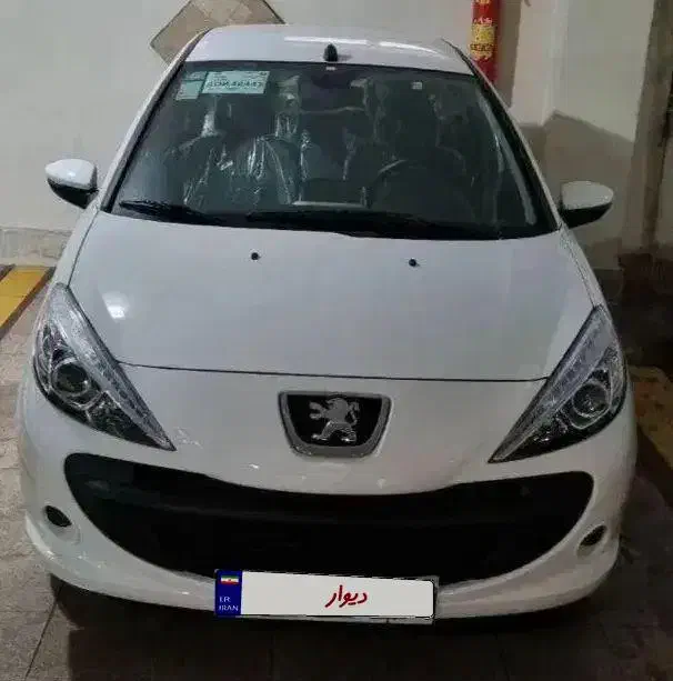 پژو ۲۰۷ اتومات صفر خشک|خودرو سواری و وانت|بروجرد, |دیوار