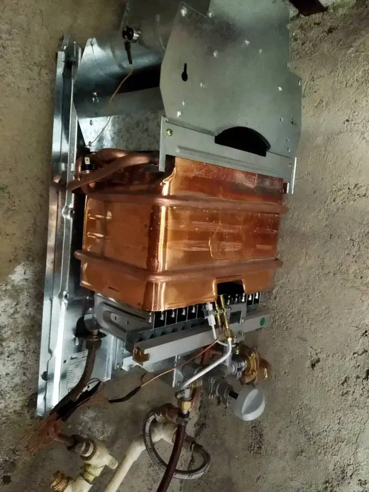 تعمیر آبگرمکن دیواری و ایستاده بخاری گازی در محل|خدمات پیشه و مهارت|سنندج, |دیوار