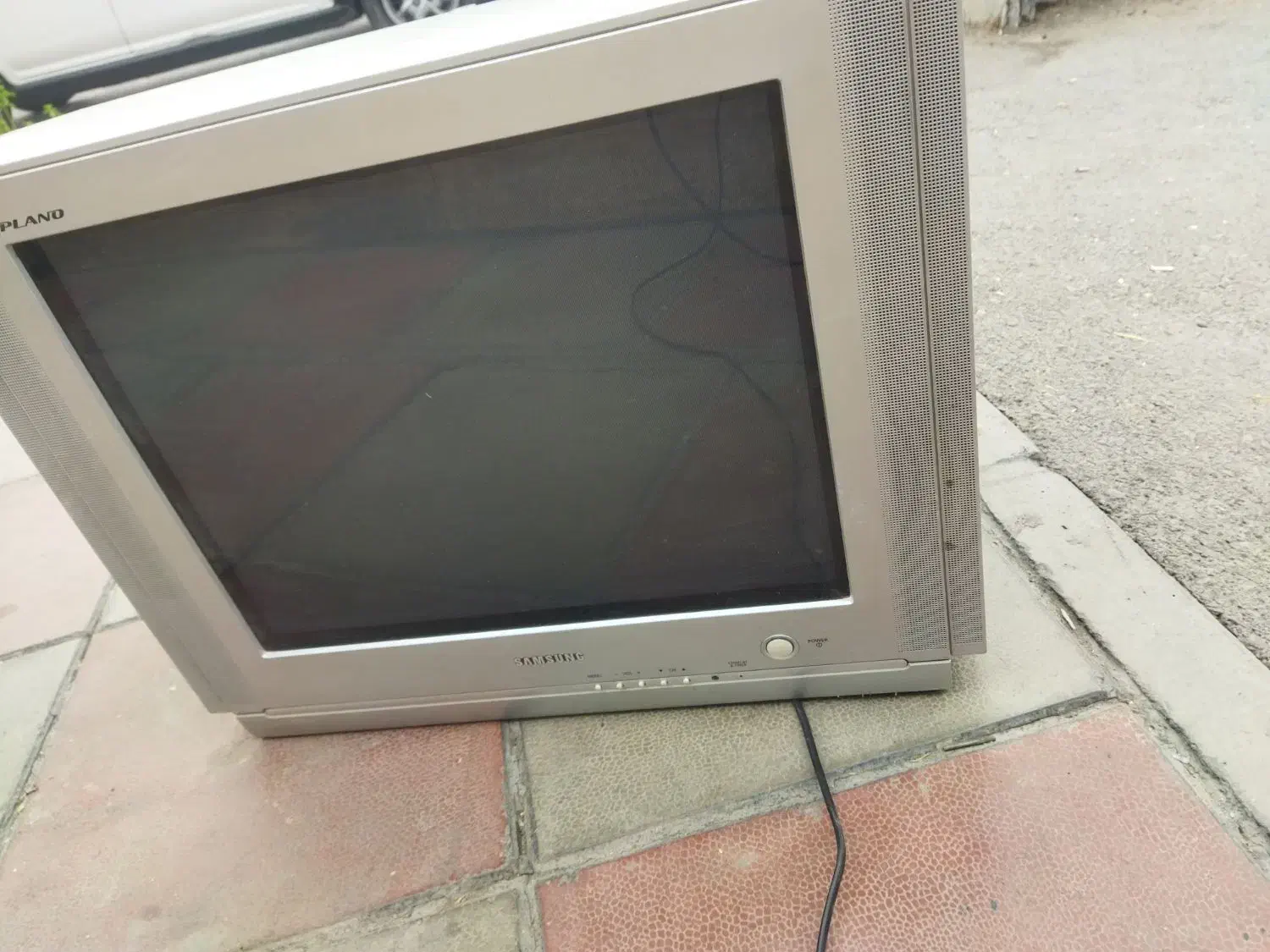 ۲۱ اینج سامسونگ|تلویزیون و پروژکتور|قرچک, باقرآباد|دیوار