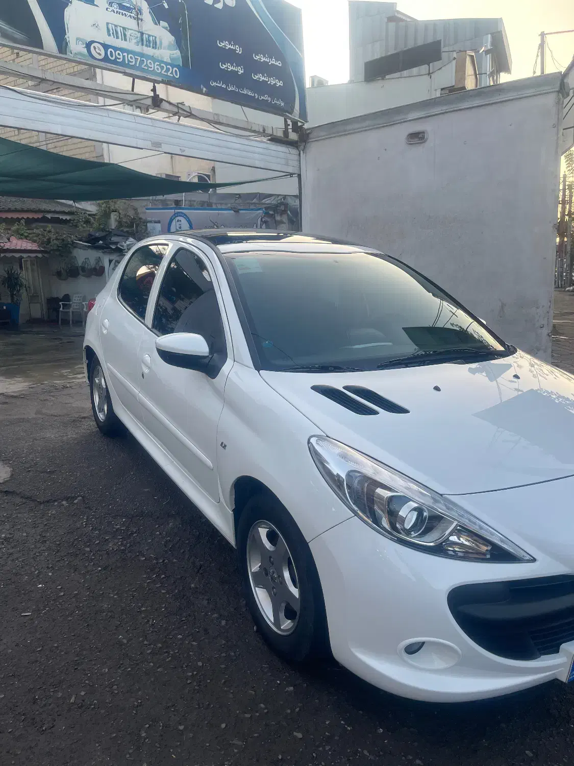 ۲۰۷ مدل ۱۴۰۱ سقف پانا|خودرو سواری و وانت|رشت, بوسار|دیوار