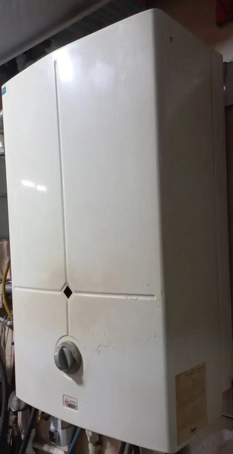 آبگرمکن دیواری بوتان ۳۱۱۸|آبگرمکن، پکیج، شوفاژ|آذرشهر, |دیوار