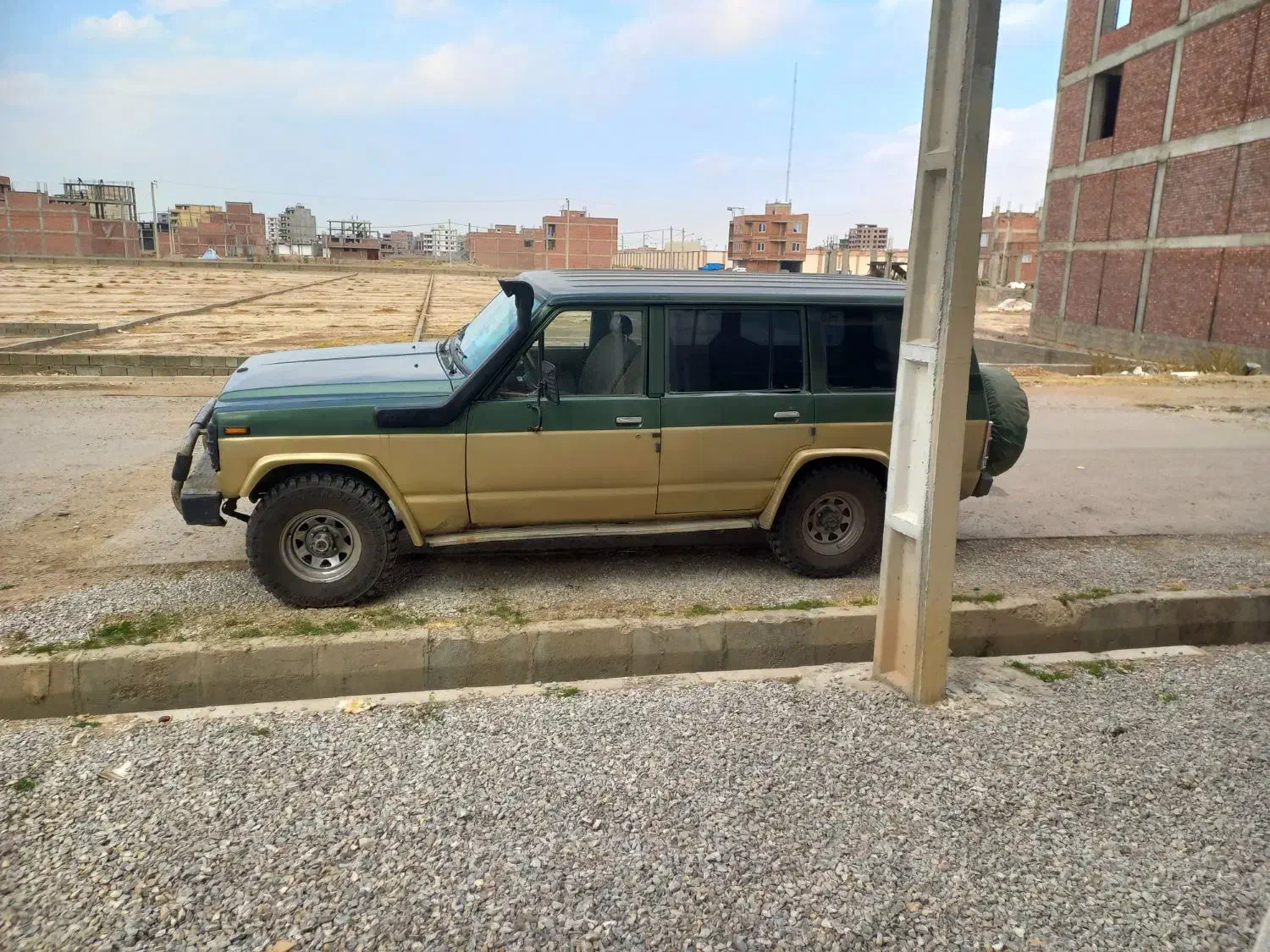 پاترول ۴در۴سلندر مدل ۷۹|خودرو سواری و وانت|میاندوآب, |دیوار