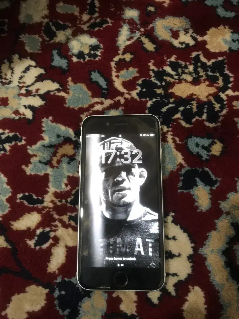 ایفون se2020|موبایل|کرمانشاه, |دیوار