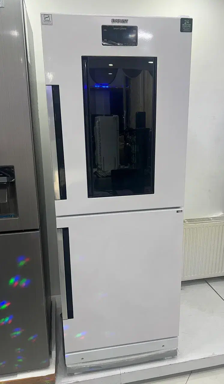 یخچال فریزر۲۴فوت اورست(فروشگاه دیاردوست)|یخچال و فریزر|اردبیل, |دیوار