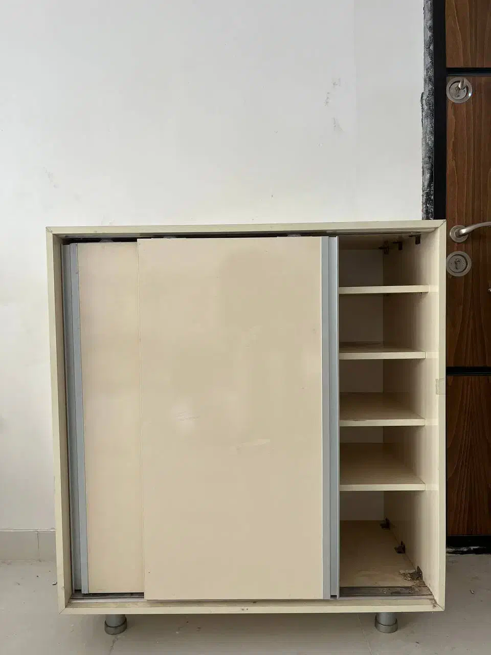 جاکفشی|جاکفشی، کمد، دراور|تبریز, |دیوار