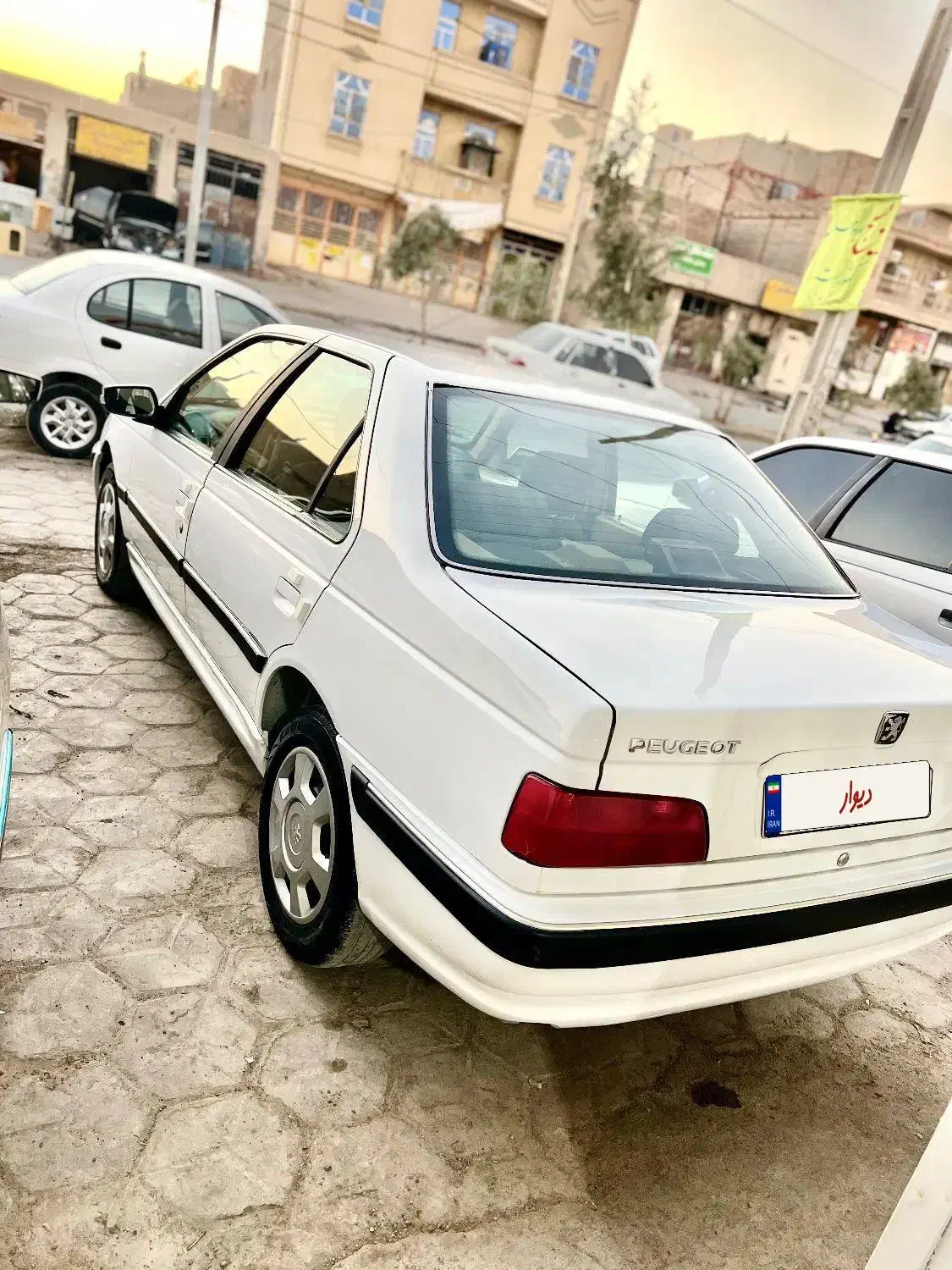 پژو پارس ۱۴۰۱ سال|خودرو سواری و وانت|زابل, |دیوار