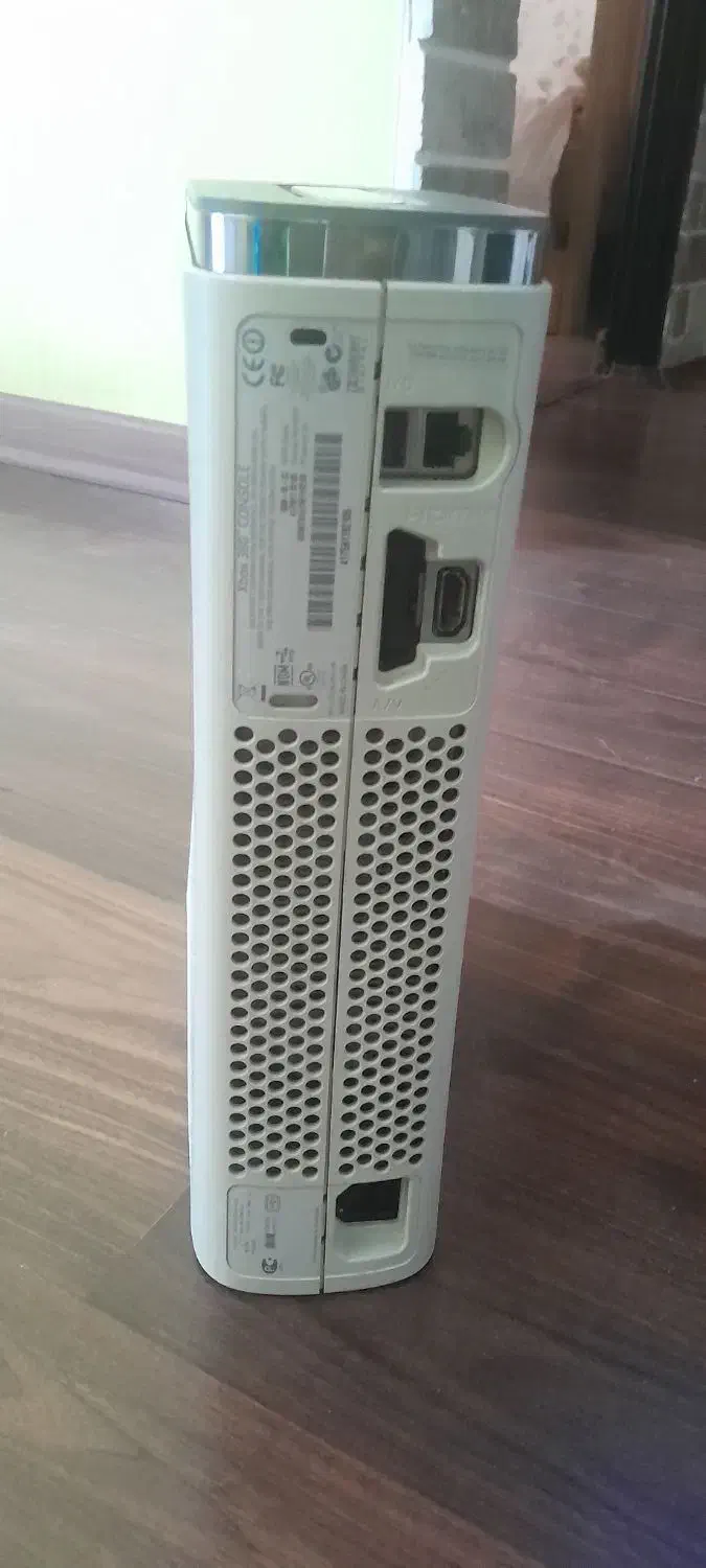 xbox 360 slim|کنسول، بازی ویدئویی و آنلاین|شیراز, معالیآباد|دیوار