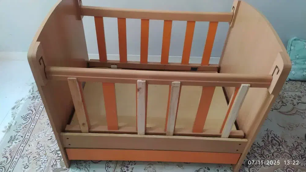 تخت خواب کودک|تخت و صندلی بچه|بوشهر, |دیوار