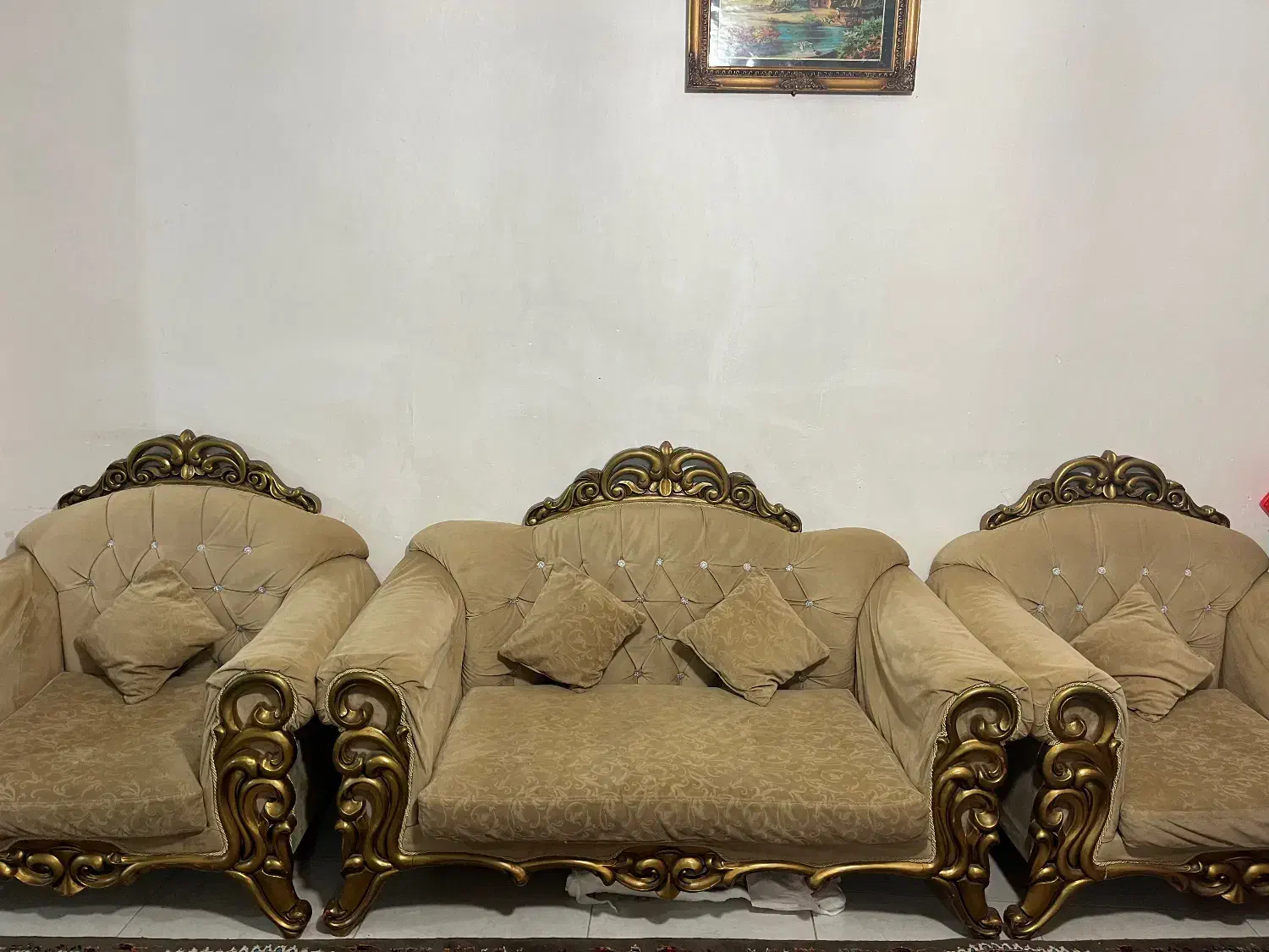 فروش مبل تمیز و شیک|مبلمان خانگی و میز عسلی|قائمشهر, |دیوار