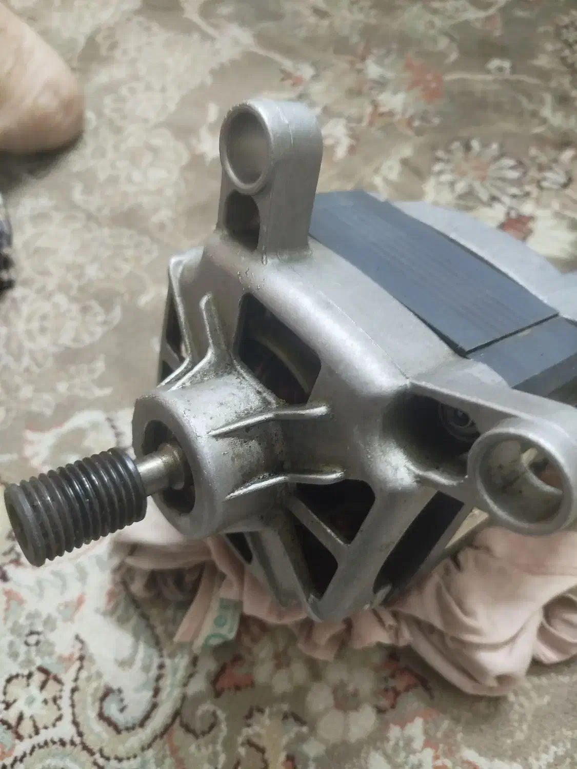 موتور اصلی. لباسشویی زیرووات اصل ایتالیا|ماشین لباسشویی و خشککن لباس|ری, دیلمان|دیوار