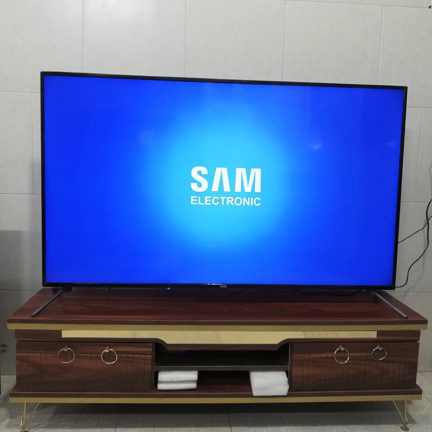 تلویزیون 58 سام هوشمند و فورکی استوک|تلویزیون و پروژکتور|یزد, |دیوار