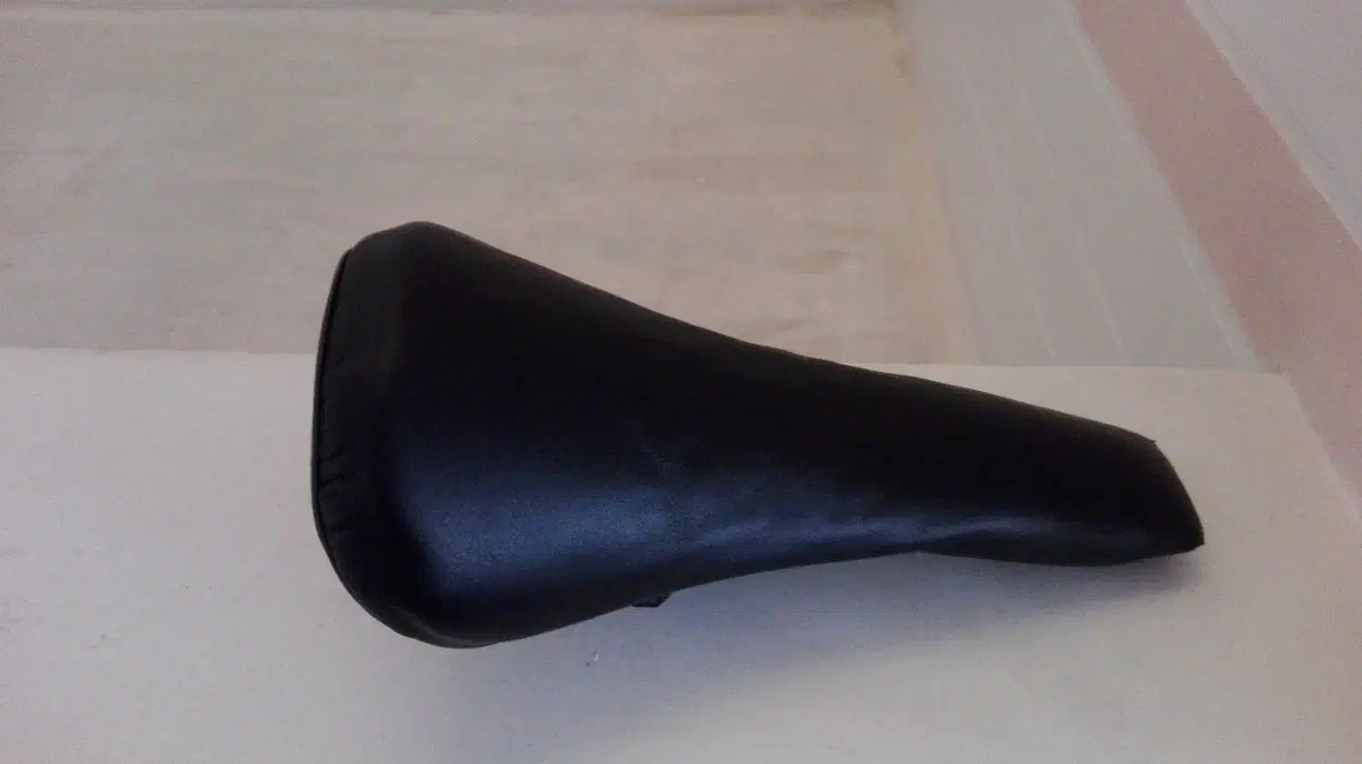 صندلی (زین) دوچرخه چرم طبیعی|دوچرخه، اسکیت، اسکوتر|محمدشهر, جعفرآباد|دیوار