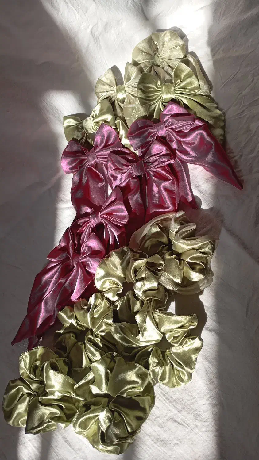 روبالشتی|رختخواب، بالش، پتو|نهبندان, |دیوار