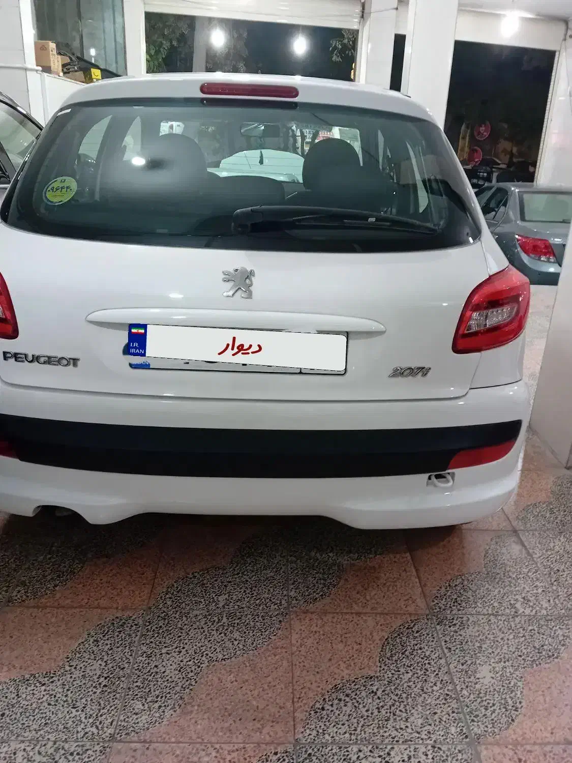 ۲۰۷ سقف فلز مدل۱۴۰۲.موتور تیوفایو.درحد صفر..|خودرو سواری و وانت|خمینی‌شهر, |دیوار