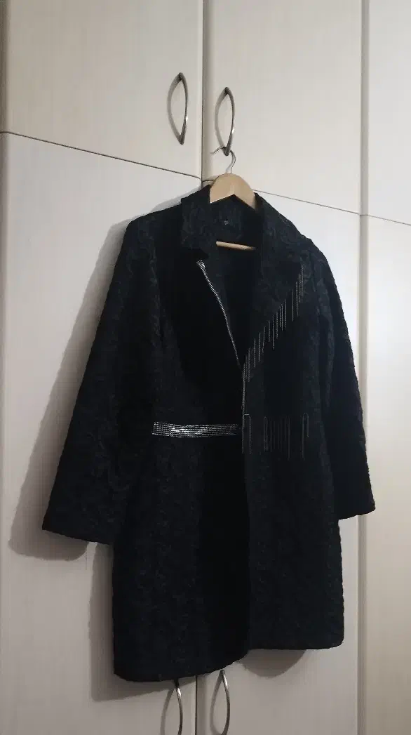 لباس بافت مردانه و شومیز زنانه کاملا نو|لباس|کیش, |دیوار