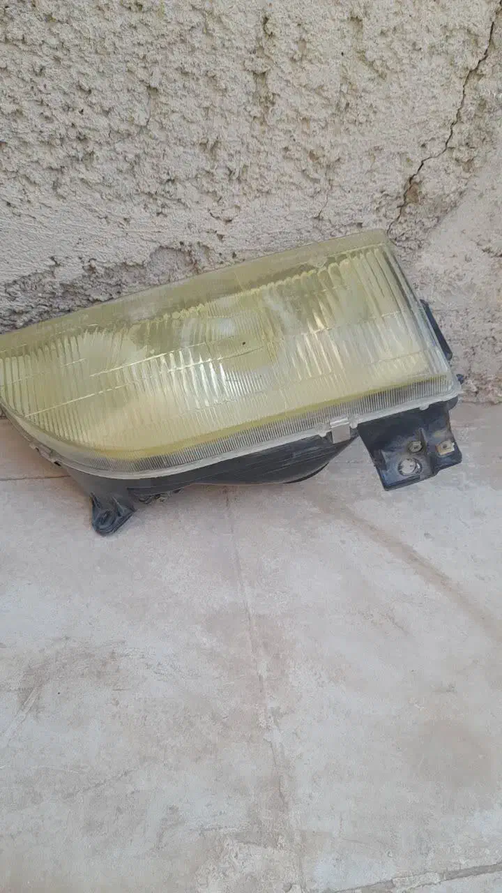 لوازم خودرو چراغ|قطعات یدکی و لوازم جانبی|قم, شهرک امام حسن|دیوار