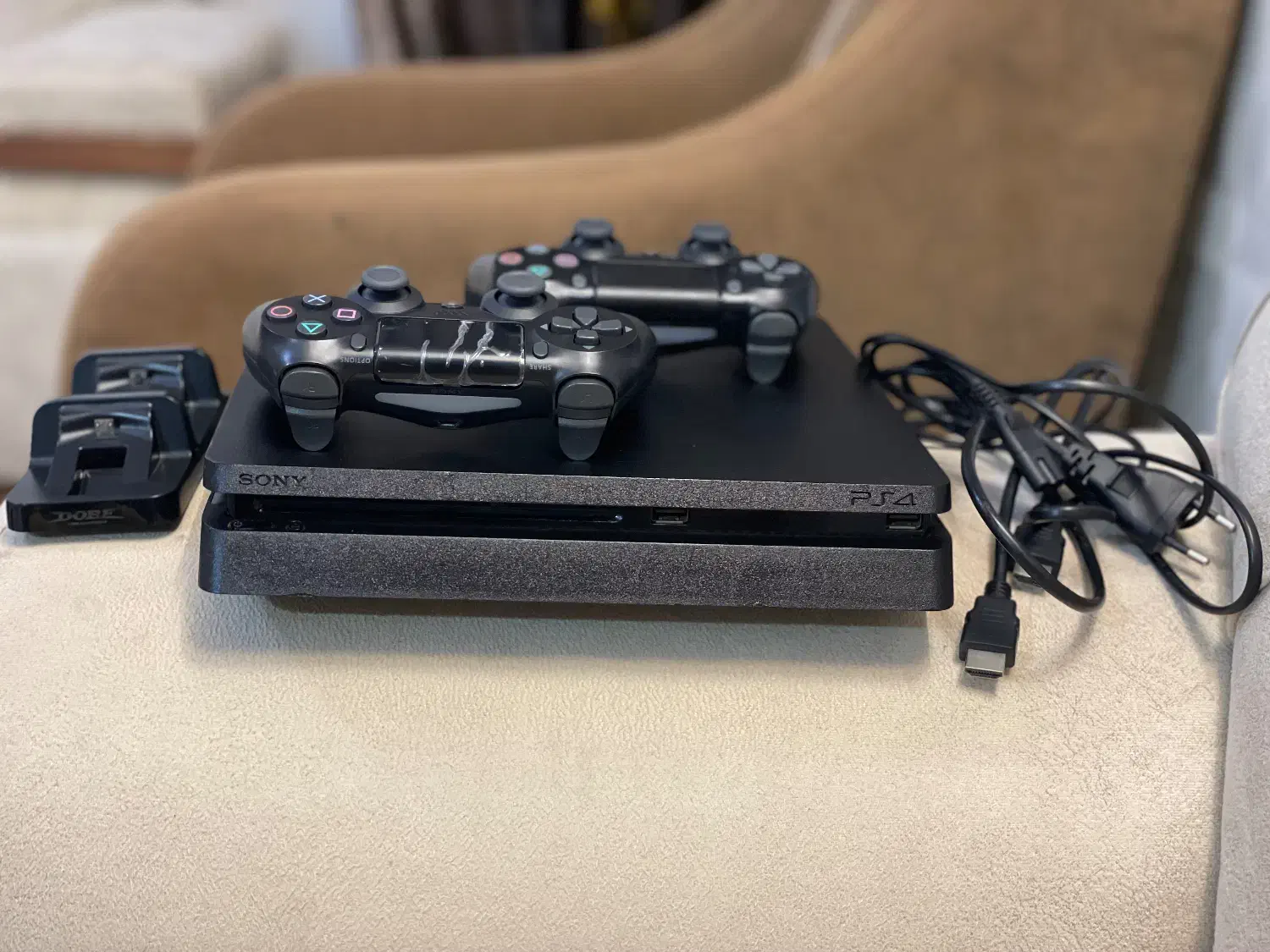 PS4 slim 1tra|کنسول، بازی ویدئویی و آنلاین|تربتحیدریه, کلاته توکلی|دیوار