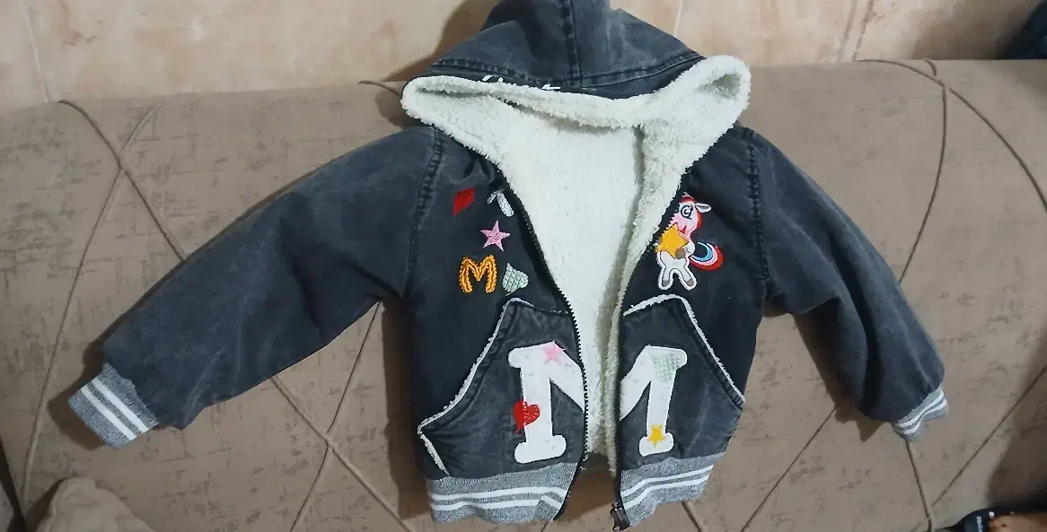 کاپشن پلیور سویشرت|کفش و لباس بچه|مشهد, انصار|دیوار