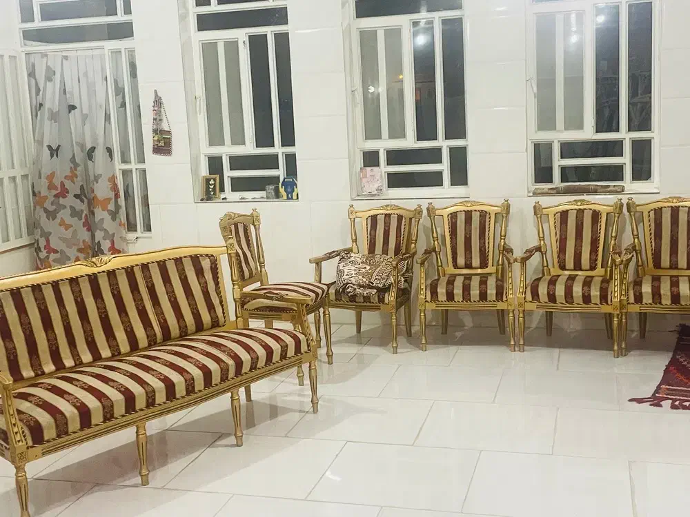 مبل کلاسیک|مبلمان خانگی و میز عسلی|لردگان, |دیوار