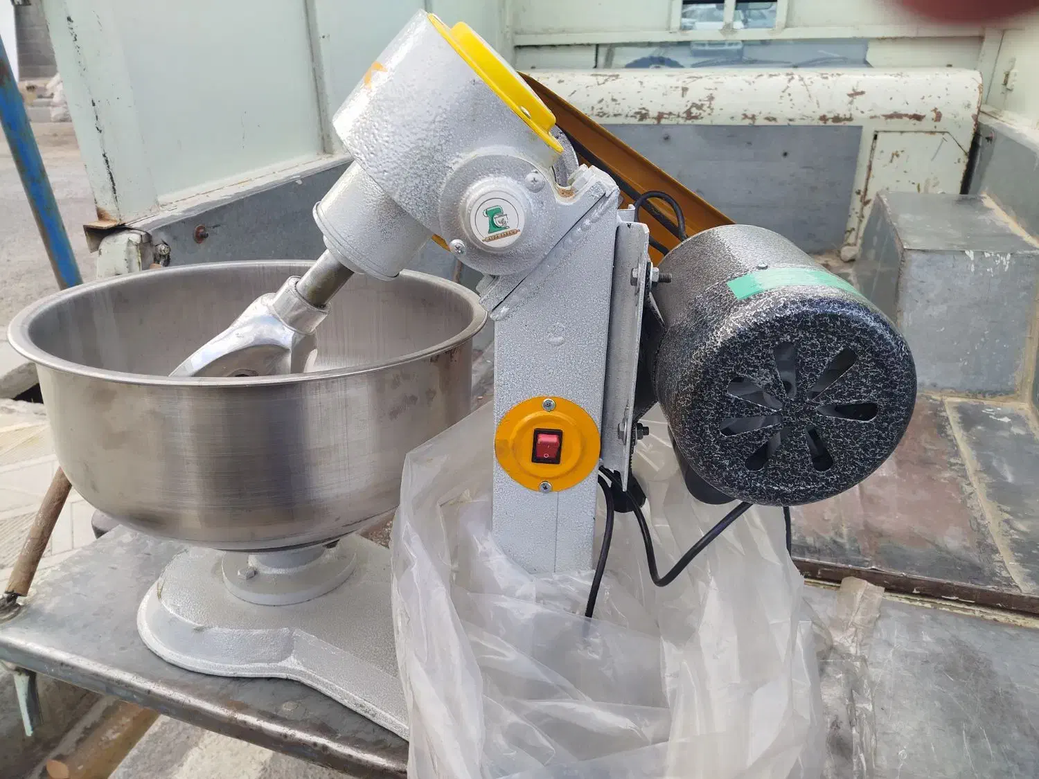 خمیرگیر|کافیشاپ و رستوران|اهر, |دیوار