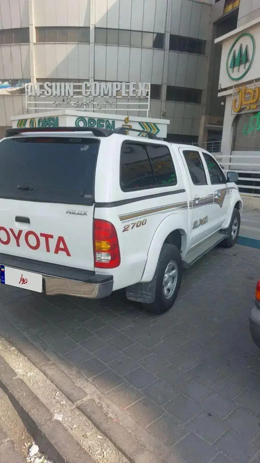 تویوتاهایلوکس کم کار بدون رنگ4حلقه لاستیک نو|خودرو سواری و وانت|تهران, شهرک آزمایش|دیوار