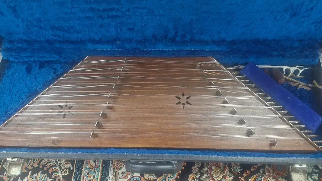 فروش سنتور همراه کیف و متعلقات|سازهای سنتی|کاشان, کارگر|دیوار