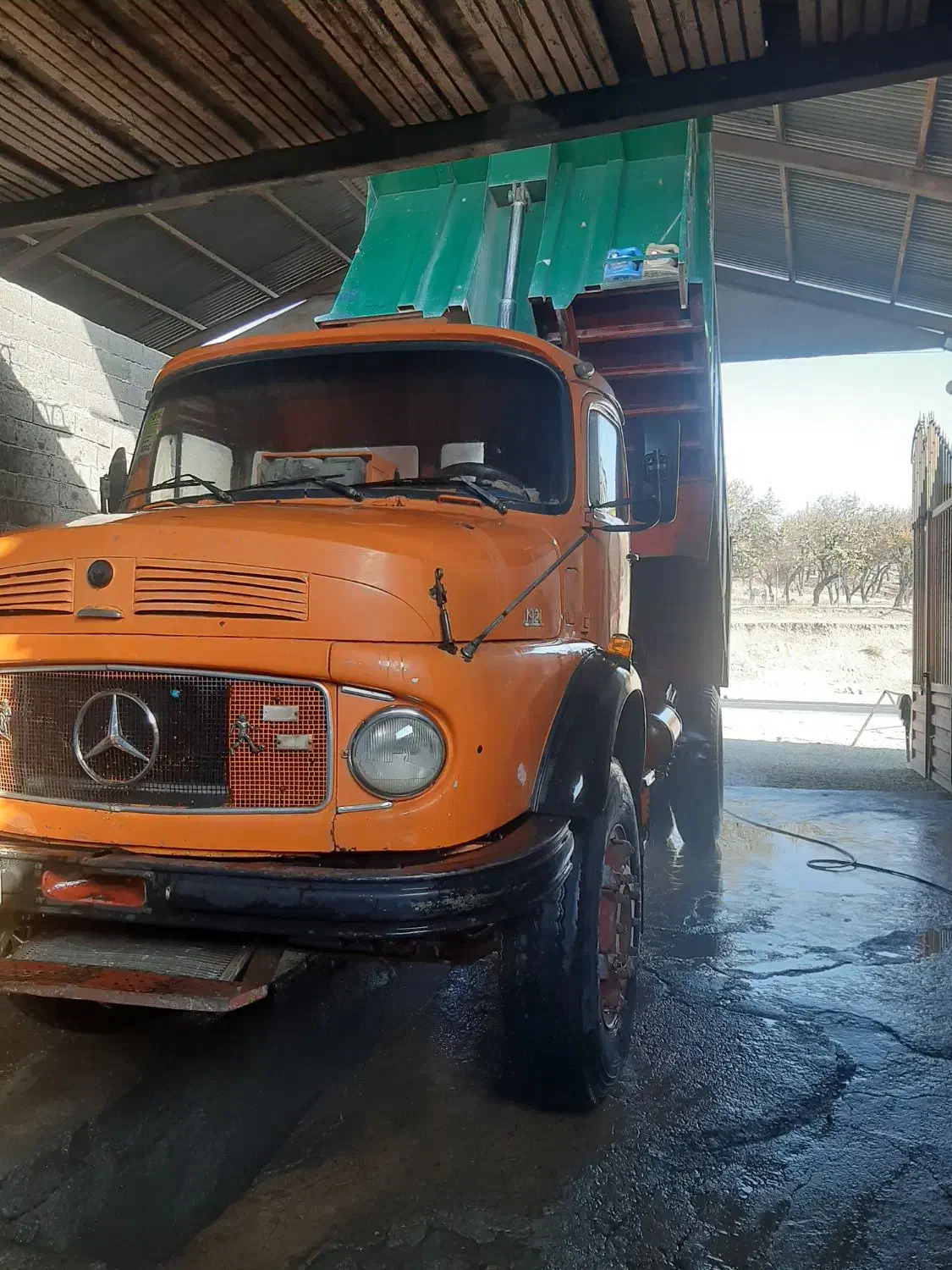 بنز تک کمپرسی|خودرو سنگین|آبسرد, |دیوار