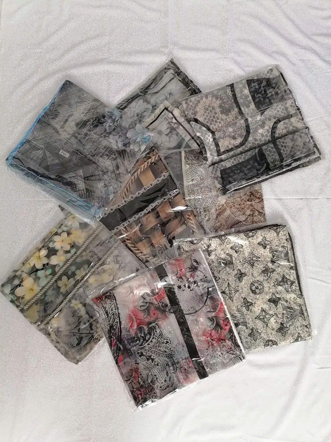 روسری|لباس|سنندج, |دیوار