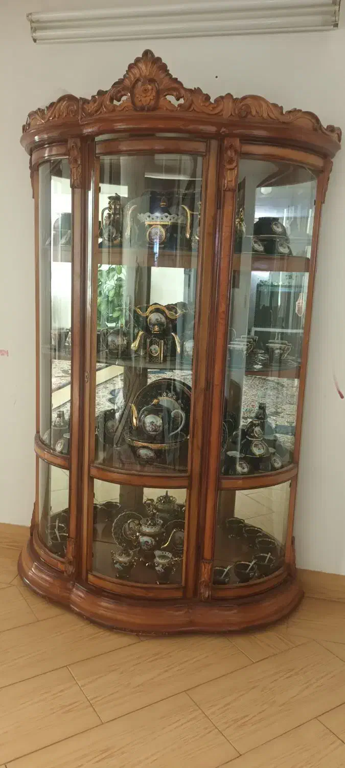 ویترین|بوفه، ویترین، کنسول|خمینیشهر, |دیوار