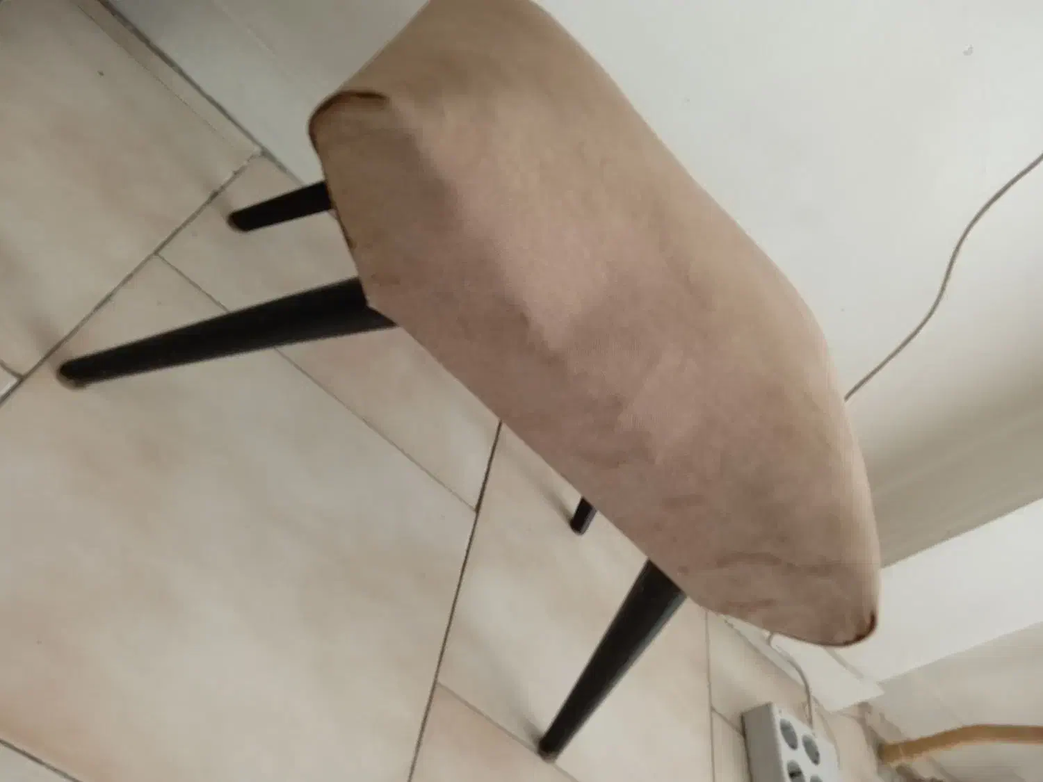 صندلی کوتاه|صندلی و نیمکت|تهران, سید خندان (جلفا)|دیوار