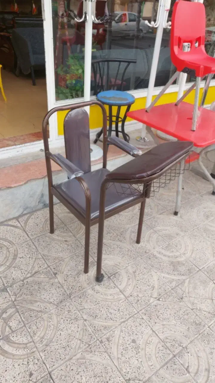 صندلی نمازی توری دار|دفتر کار|مشکین‌دشت, |دیوار