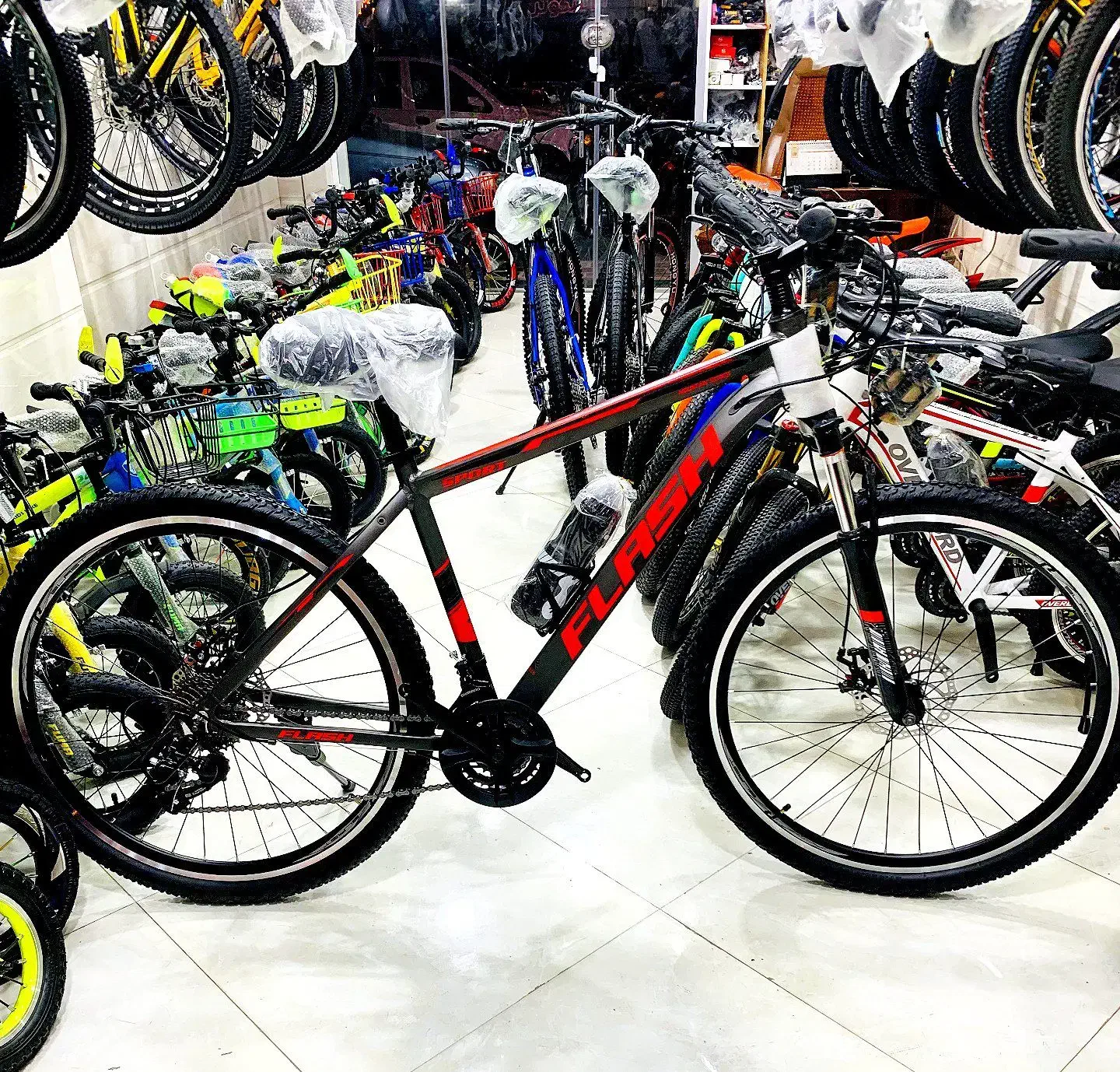 دوچرخه فلش حرفه ای 27 دنده|دوچرخه، اسکیت، اسکوتر|بندرعباس, |دیوار