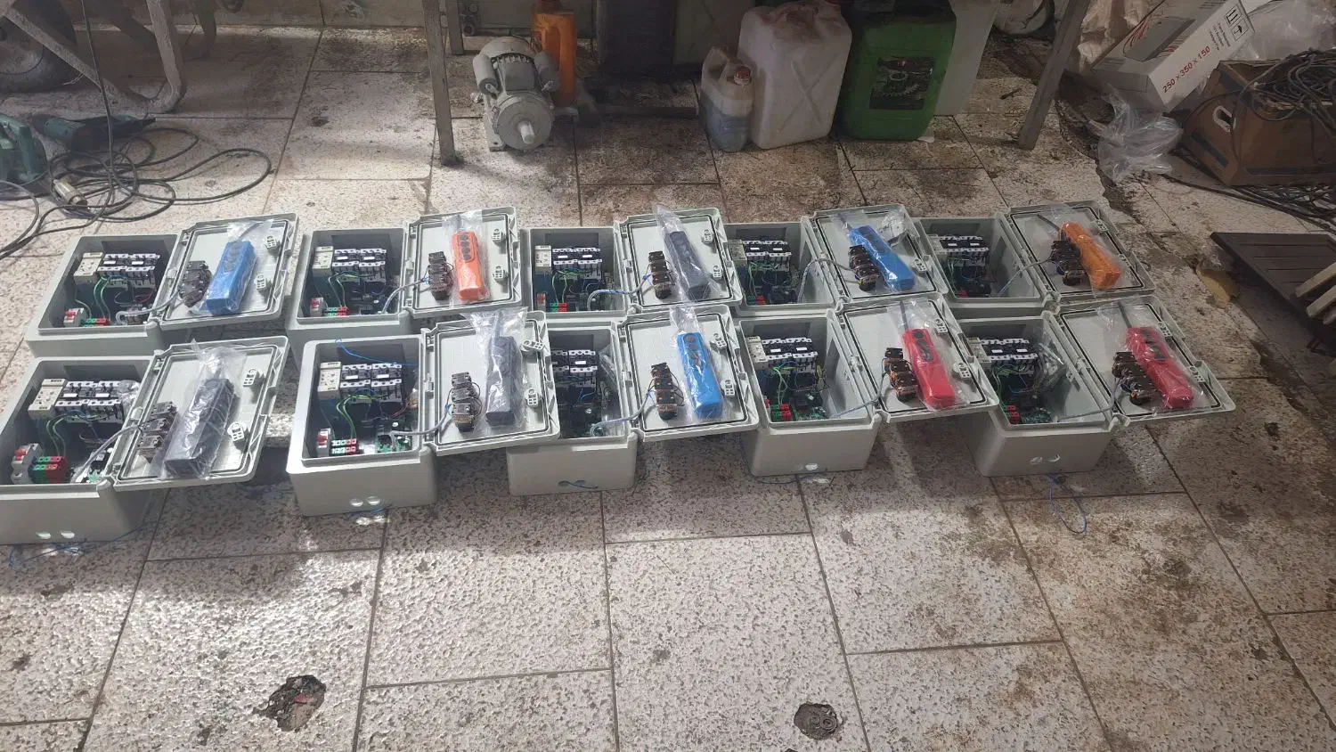 انواع ریموت و کلید بالابر ساختمانی|ماشین‌آلات صنعتی|مشهد, ولیعصر (شهرک غرب)|دیوار