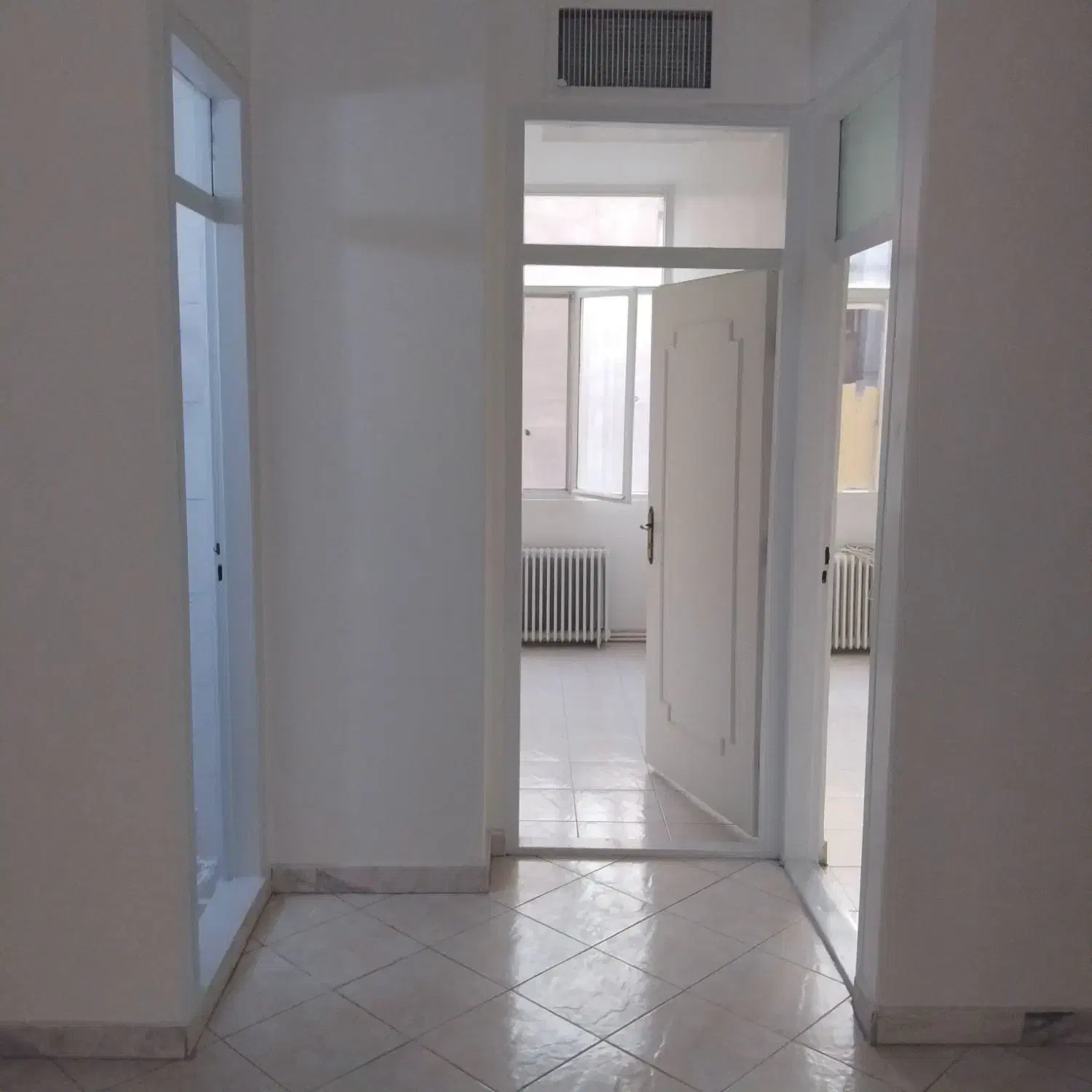 واحد ۸۵ متر دو خوابه چهارراه ولیعصر بزرگمهر